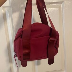 Gymshark everyday mini holdall bag